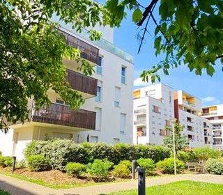  Parking / Garage � louer 12 m�