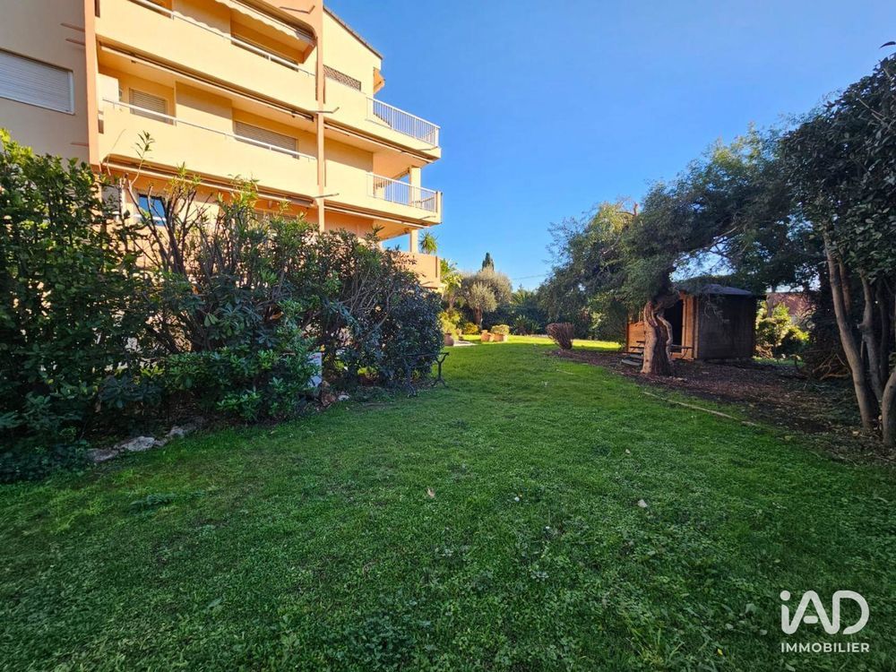 � vendre  Appartement Antibes (06600)