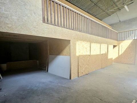 Vente Hangar 190 m&sup2; 129990 40100 Dax