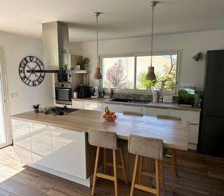  Maison � vendre 4 pi�ces 130 m�