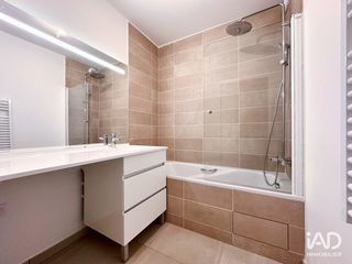  Immeuble � vendre 4 pi�ces 106 m�