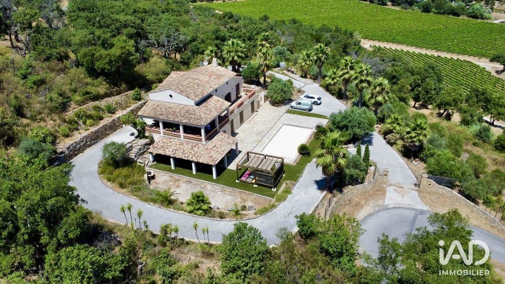 � vendre  Maison Le Plan-de-la-Tour (83120)