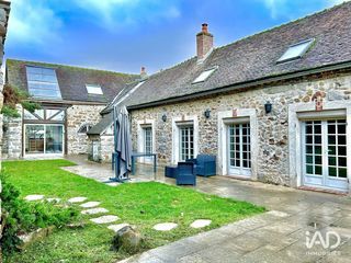  Maison � vendre 7 pi�ces 210 m�