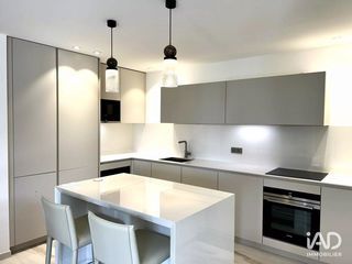  Appartement � vendre 3 pi�ces 127 m�