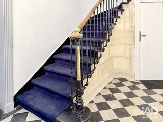  Immeuble � vendre 6 pi�ces 166 m�