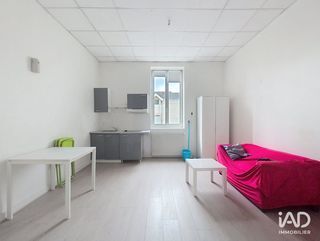  Maison � vendre 10 pi�ces 220 m�