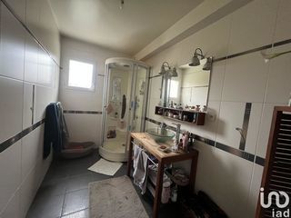  Maison � vendre 9 pi�ces 230 m�