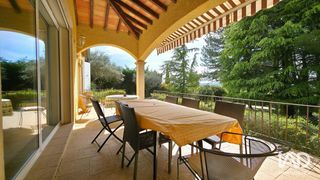  Maison � vendre 4 pi�ces 150 m�