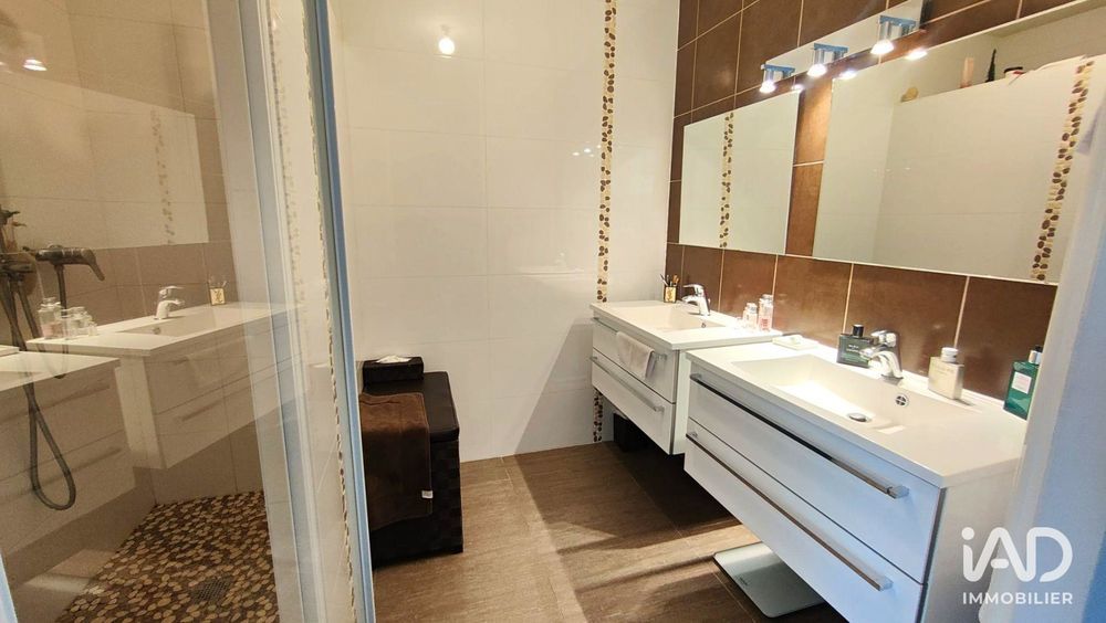 � vendre  Maison Saint-Priest (69800)