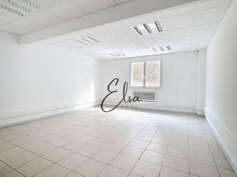 Location Surface diverse 19 m&sup2; 352 74270 Musi�ges