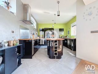  Maison � vendre 6 pi�ces 220 m�