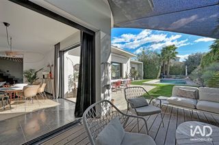  Maison � vendre 5 pi�ces 231 m�