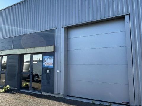 Vente Murs commerciaux 120 m&sup2; 175000 33370 Tresses