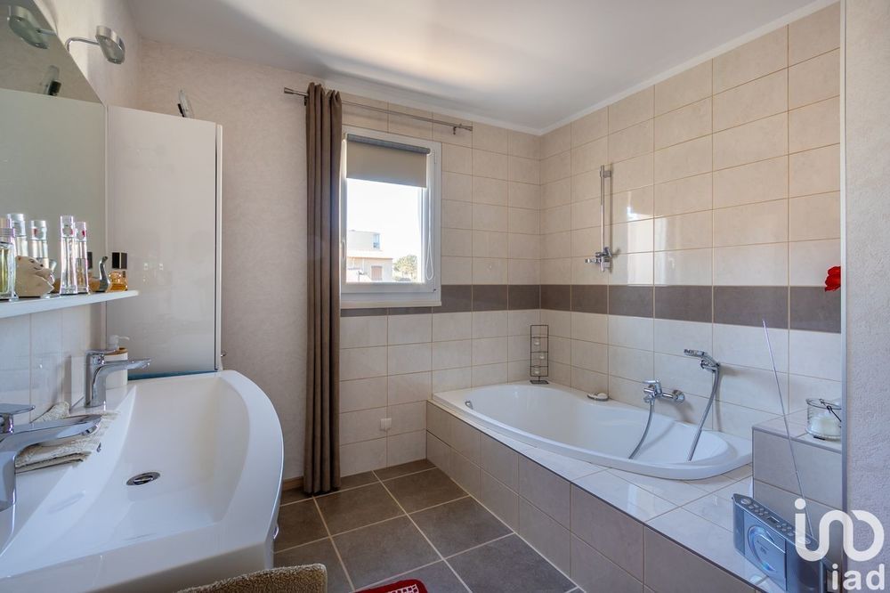 � vendre  Maison Six-Fours-les-Plages (83140)