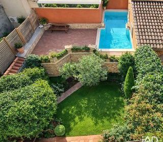  Maison � vendre 8 pi�ces 331 m�