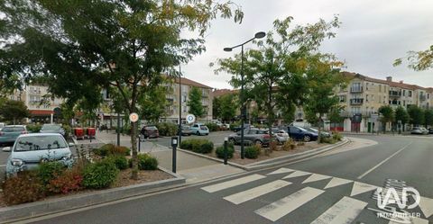 Vente Bureaux 84 m&sup2; 318000 77700 Bailly-romainvilliers