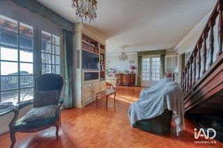  Maison � vendre 8 pi�ces 201 m�