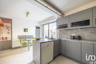  Maison � vendre 6 pi�ces 205 m�