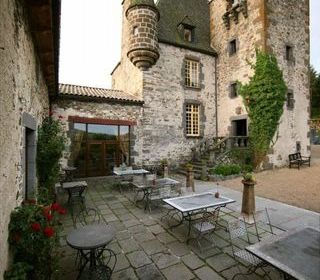  Propri�t�/ch�teau � vendre 15 + pi�ces 700 m�