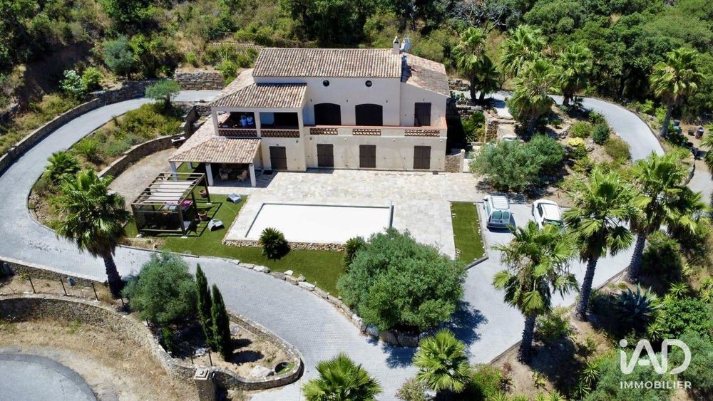 � vendre  Maison Le Plan-de-la-Tour (83120)