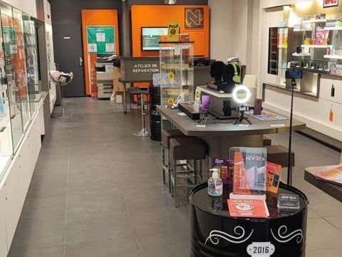 Vente Boutique/Local commercial 86 m&sup2; 39000 30200 Bagnols-sur-c�ze