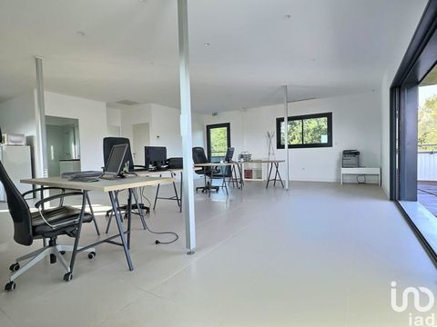 Location Bureaux 81 m&sup2; 995 33510 Andernos-les-bains