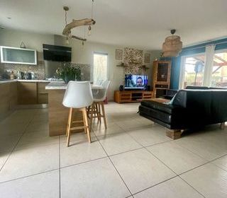  Maison � vendre 4 pi�ces 87 m�