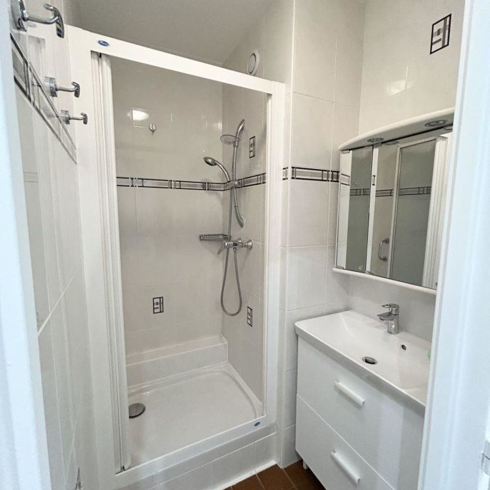 � vendre  Appartement Paris 11