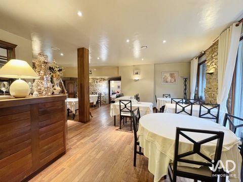 Vente Restaurant 161 m&sup2; 144000 22200 Guingamp