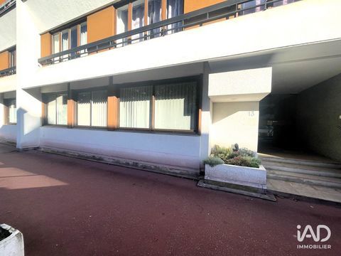 Location Bureaux 80 m&sup2; 1585 78170 La celle-saint-cloud