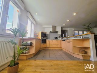  Maison � vendre 6 pi�ces 204 m�