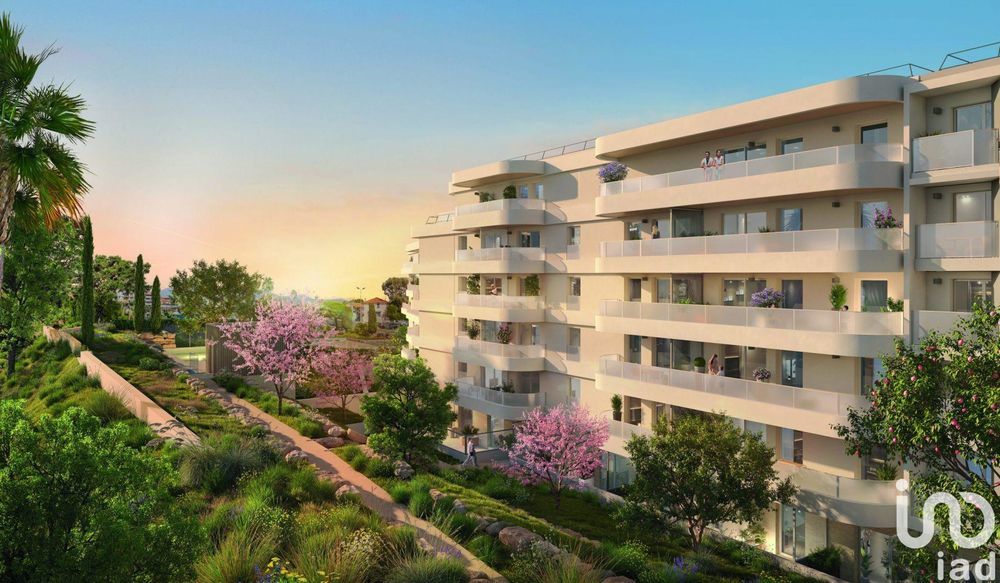 � vendre  Appartement Saint-Laurent-du-Var (06700)