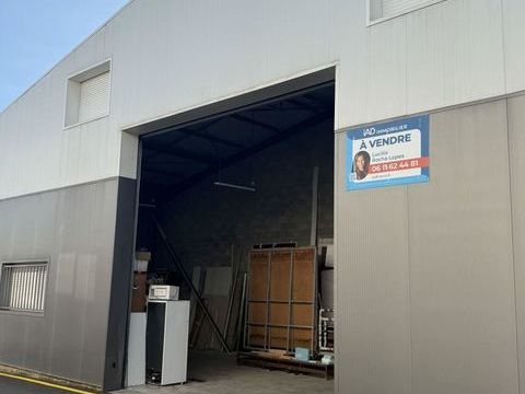 Vente Local d'activit&eacute;s 117 m&sup2; 283000 77170 Brie-comte-robert
