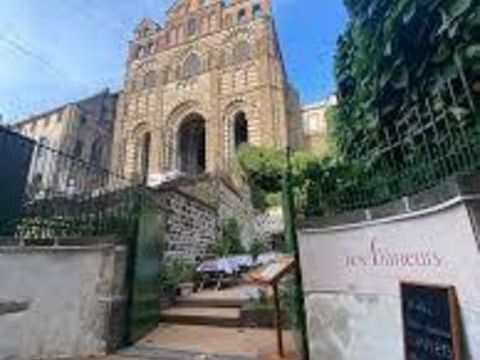 Vente Restaurant 130 m&sup2; 159000 43000 Le puy-en-velay