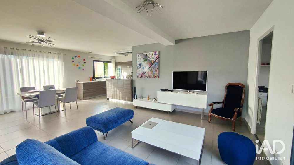 � vendre  Maison Saint-Priest (69800)