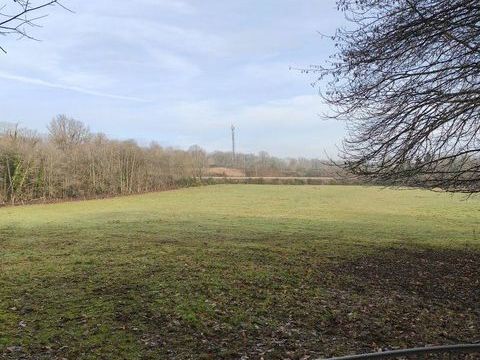 Location Surface diverse 26 101 m&sup2; 4000 91470 Angervilliers