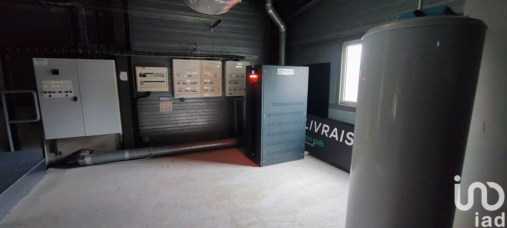 � vendre  Loft Montaigu (85600)