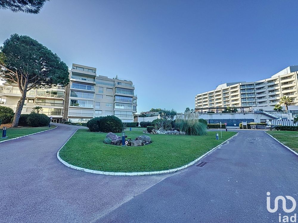 � vendre  Appartement Mandelieu-la-Napoule (06210)