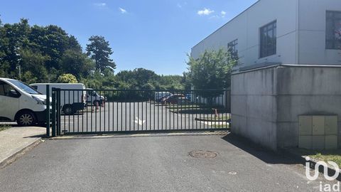Location Bureaux 24 m&sup2; 760 77700 Bailly-romainvilliers