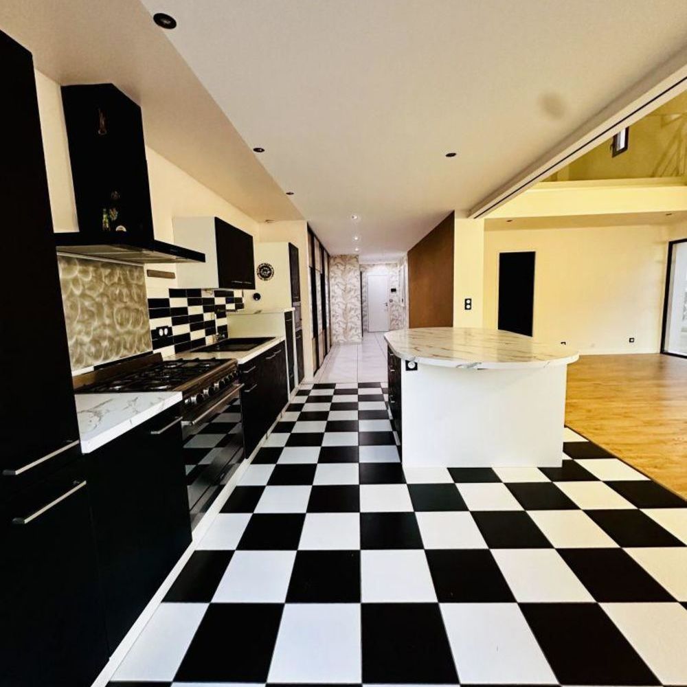 � vendre  Maison La Londe-les-Maures (83250)