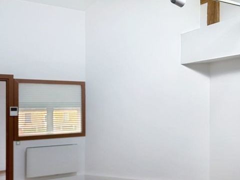 Location Bureaux 23 m&sup2; 580 77550 Moissy-cramayel