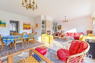  Maison � vendre 8 pi�ces 220 m�