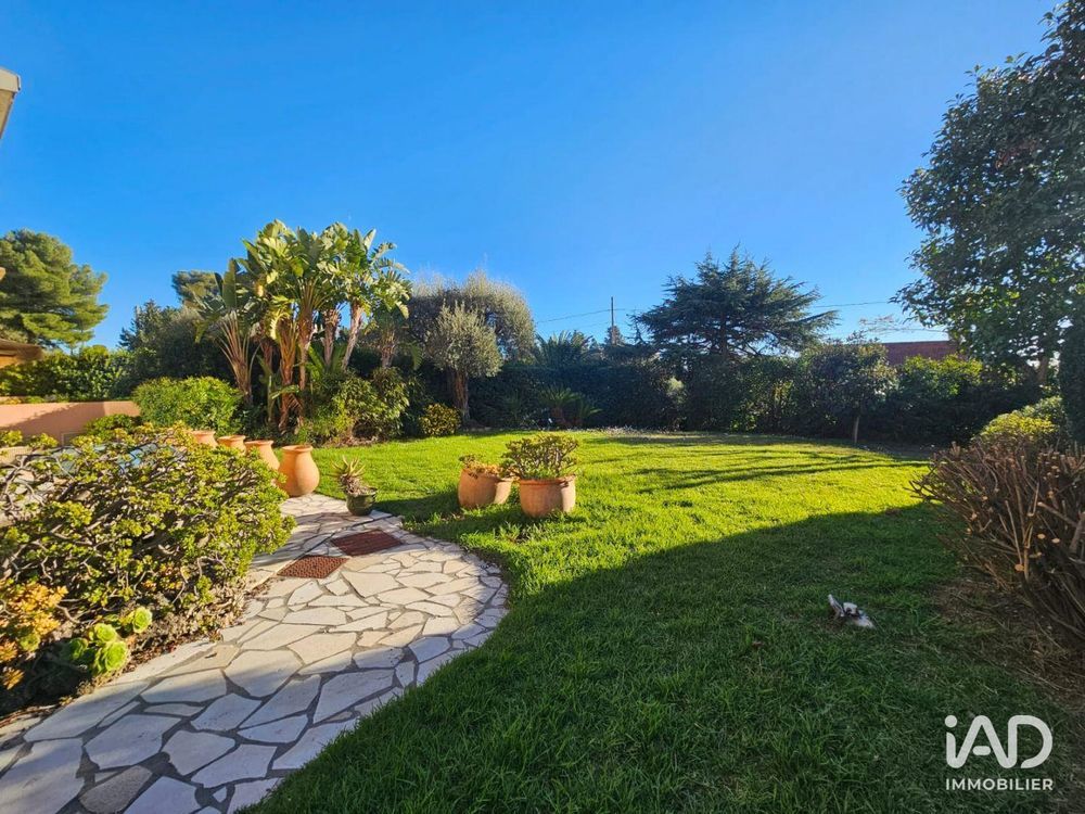 � vendre  Appartement Antibes (06600)