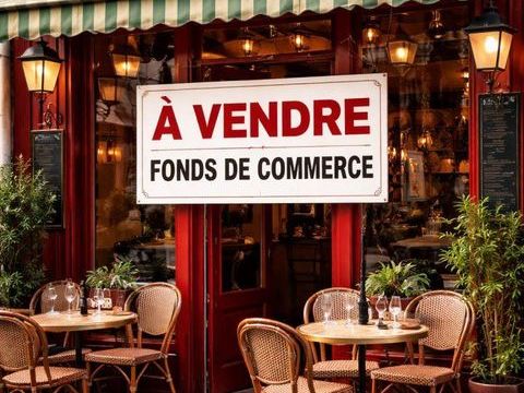 Vente Restaurant 320 m&sup2; 410000 49700 Dou� en anjou