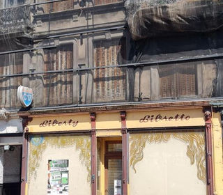  Immeuble � vendre 10 pi�ces 350 m�