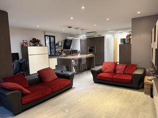  Duplex/triplex � vendre 4 pi�ces 135 m�