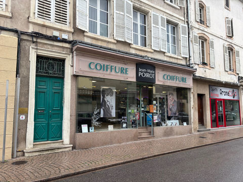 Fonds de commerce salon de coiffure 162000 54300 Luneville