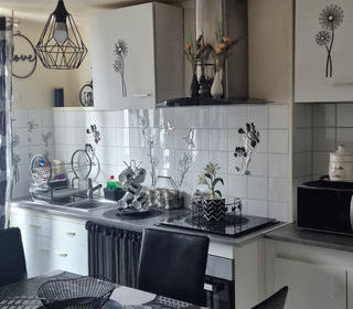  Immeuble � vendre 10 pi�ces 319 m�