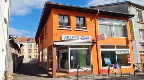 Immeuble avec espace commercial et d'exposition - Au ... 208000 57260 Dieuze
