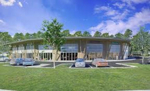 LOCAL PROFESSIONNEL OU COMMERCIAL DANS ZONE DYNAMIQUE 1050000 81100 Castres